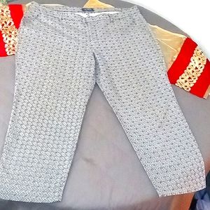 Women's Size 16 Black and White ankle pants